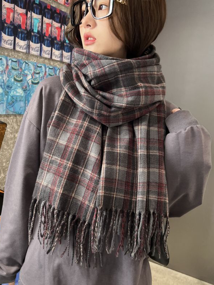 Nuova Sciarpa Donna in Imitazi - Cashmere Throw Blanket recensione e prezzo