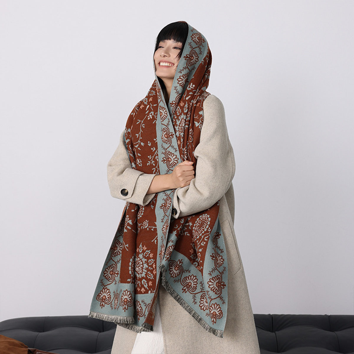 Sciarpe di Lusso Invernali in  - Cashmere Throw Blanket recensione e prezzo