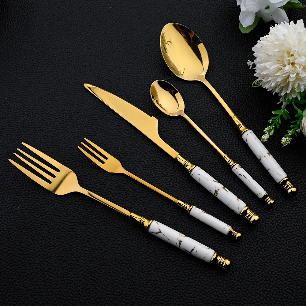 16 pezzi set da tavola set di  - Gold Plated Cutlery recensione e prezzo