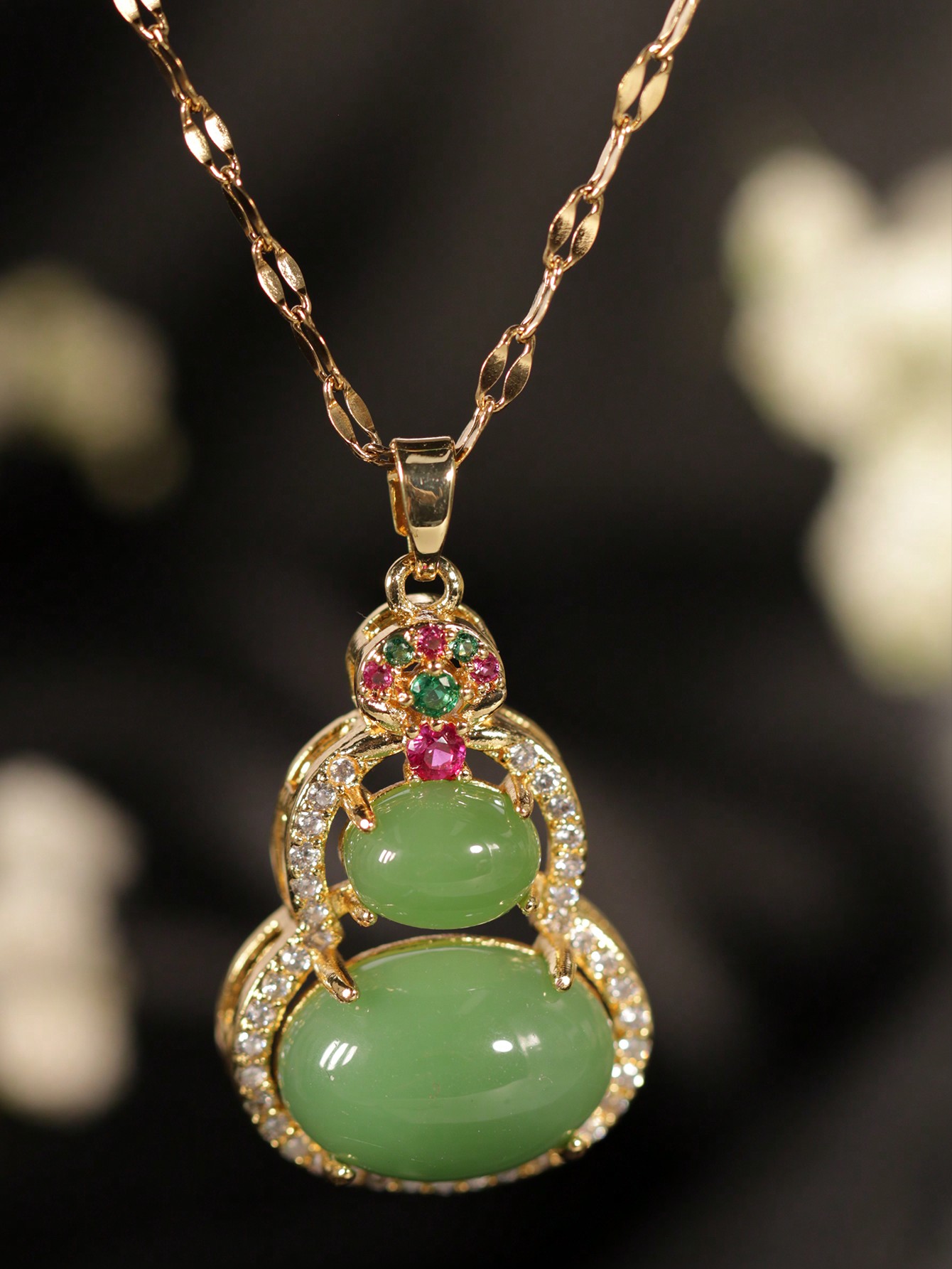 1 pezzo di collana con ciondol - Luxury Lifestyle Goods recensione e prezzo