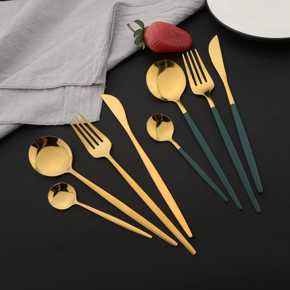 16 pezzi di posate in oro verd - Gold Plated Cutlery recensione e prezzo